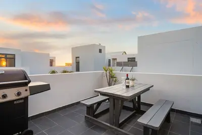 Image de Eden On The Bay 231 - Deux Chambres Appartement, Couchages 4