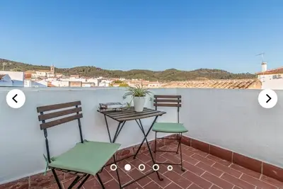 Image de Preciosa Casa Sierra Norte de Sevilla muy Céntrica, Luminosa Ideal Para Disfrute