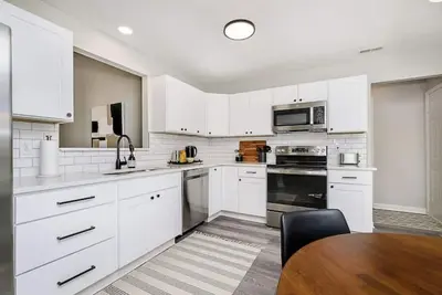 Image de Sweet Creek Retreat-Beautiful Fishers-Ev friendly