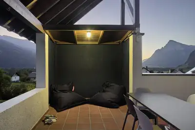 Image de Traum-ferienhaus für bis zu 11 Personen im Schönsten Dorf der Schweiz