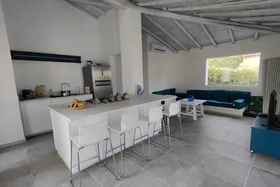 Villa with large garden a few steps from the beautiful beach of Costa Rei