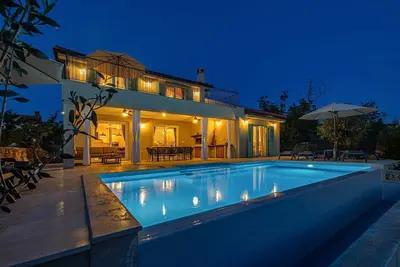 Image de Villa Front De Mer avec piscine chauffée