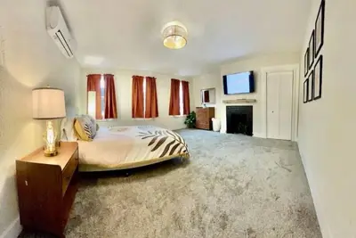 Image de Bridge City Row House\n