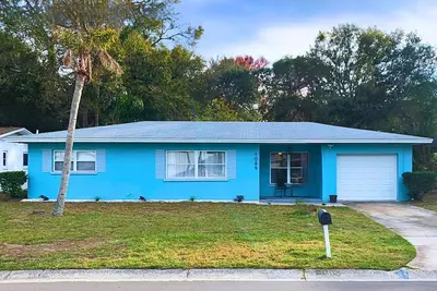 Image de Sky Blue Bungalow near the Beach