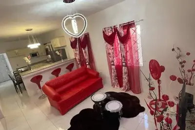 Image de Mount Royal Estate Cozy Comfort 5 minutes to attractions & essential locations