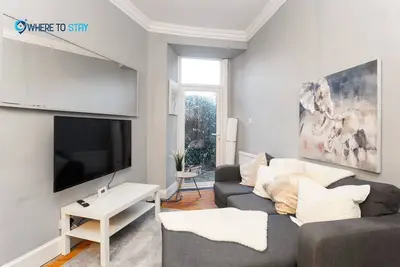 Image de Appartement-Salle de bain privée séparée-Vue ville