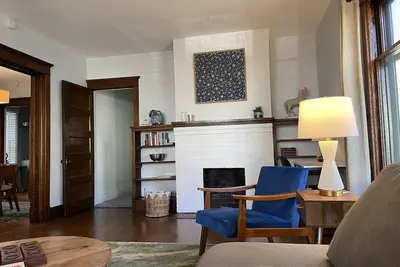 Image de Tranquil Urban Oasis