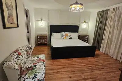 Image de Private Raleigh Bungalow Retreat near Downtown Raleigh