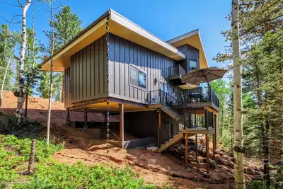 Image de The Stilt House, Sanctuary in Colorado Mountains