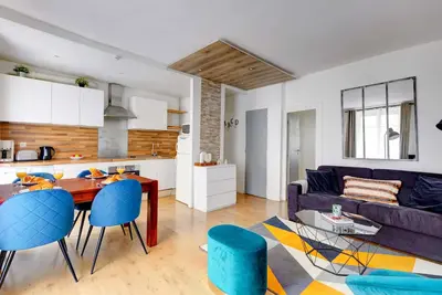 Image de Appartement Calme au 7ème Arrondissement-Rue Cler: Vivez la Sérénité Parisienne
