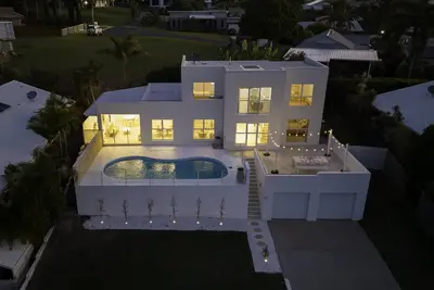 Image de WhitsunStays - The Cyclades \n3br, 2bth, Pool, Ac Throughout