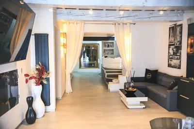 Image de [suite Vista Lago+garage] Superior-thesecretsuite