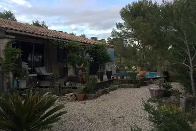Image de Villa en bordure de colline*piscine*clim*netflix
