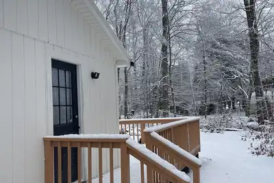 Image de Cozy Casita in Pocono Mountains.