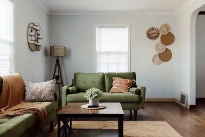 Image de Charming University Heights Getaway