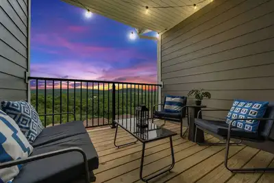 Image de Stunning Views, Pool, Family Fun Spot, Sleeps 12