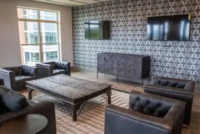 Image de Landing at McEwen Northside I - 1 Bedroom in Downtown Franklin