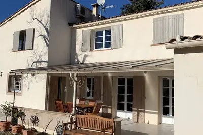 Image de Villa Confortable Avec Piscine Privée, Climatisation, Grande Terrasse