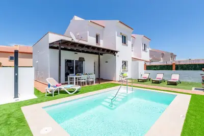 Image de Villa Enrique by Villa Plus