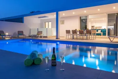 Image de Villa Esmerad by Villa Plus