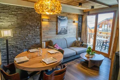 Image de À 50m des pistes de ski, 3ème étage, vue station, piscine, balcon, télévision, casier à ski, 35m²