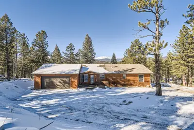 Image de New! Bailey Bliss: Hot Tub, Views & Fast Wi-Fi