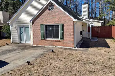 Image de Your Favorite Property Douglasville Ga 30 minutes from Atlanta