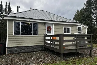 Image de Lakefront Home on Atv Access Road and Snowmobile Trail Access!