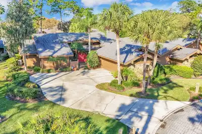 Image de Relaxing Resort Getaway: 2br Home w/ two Pga Golf Courses & Community Pool - Great for Extended Stay
