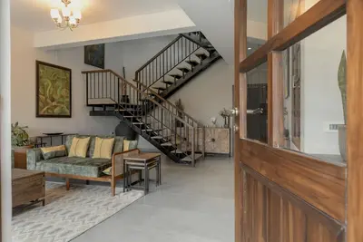 Image de Luxurious villa, Environment Friendly, Close to top attractions, Pet Friendly,