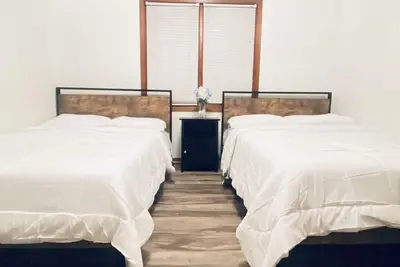 Image de Comfy Home for 8 Guests