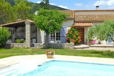Image de Homerez - Villa Charmante à Pompignan avec Piscine et Jardin