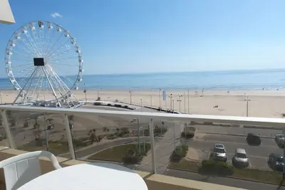 Image de Studio cabine avec alcôve, face mer, parking privé