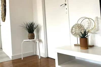 Image de Spacieux 3 Chambres Refait à Neuf