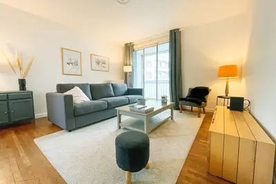 Image de #Gi Aquarelle à Clémenceau  🎨 en face du parc Paul Mistral 🌳