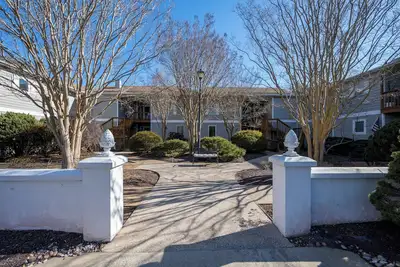 Image de Plantations West - Pet friendly condo! Available for short stays!