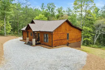 Image de Hidden Haven- Welcome to Modern Living!