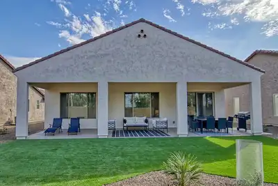 Image de Welcome To Paradise, Luxury New Home, In Pebblecreek Gated Resort Community