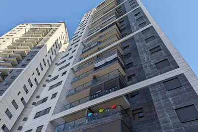 Image de Amazing tower apartment at Karmei Gat