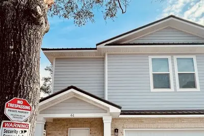 Image de Country Living Close to the Beach!