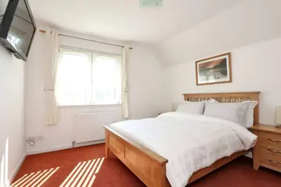 Image de 2-Bed Condo Best of Beach & City, Free Parking!