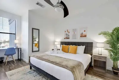 Image de SoCo Riverside Retreat | Pool Gym | Unbeatable Loc