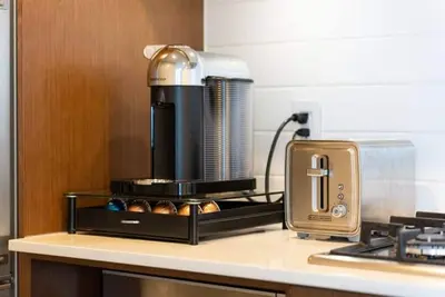 Image de Luxury Waterview Condo in Downtown with Parking\n