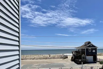 Image de Beach House in Misquamicut!