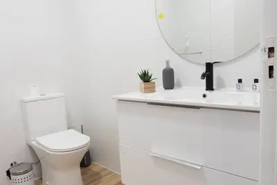 Image de My Dream Apartamento 130m2 Regiao Centro 3 Quartos / 2 Casas Banhos Total 8 P. \n\n