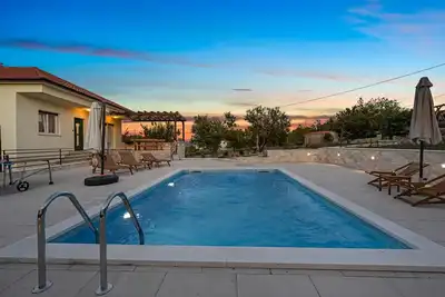 Image de Superbe maison à Danilo avec WiFi