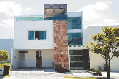 Image de ¡casa Grande y Cómoda! Súper Ubicación, Seguridad y Tranquilidad en Angelópolis