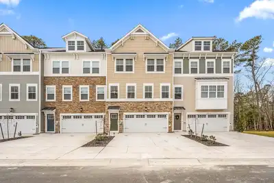 Image de Family-sized townhome in Berlin. 8 minute drive to Assateague Island.