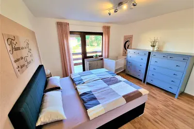 Image de Location-Moderne-Salle de bain privée séparée-Balcon-Langfurth Eg