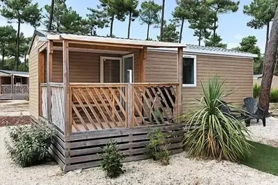 Image de Mobil-home | Comfort Xl | 2 Ch. | 4 pers. | Terrasse surélevée | A/C